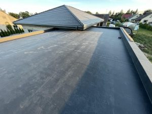 Stogų įrengimo darbai – EPDM dangos